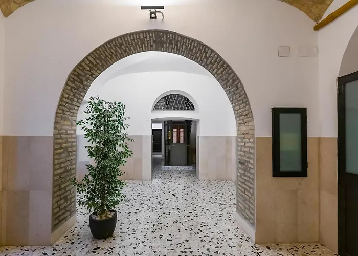 Daire Vatican Santa Maura 49 *